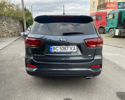 Серый Киа Соренто, объемом двигателя 2.36 л и пробегом 68 тыс. км за 16250 $, фото 12 на Automoto.ua