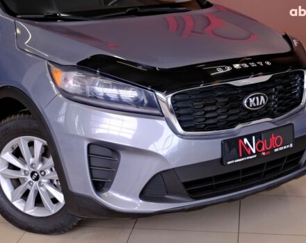 Киа Соренто 2019 в Одессе на Automoto.ua Серый Киа Соренто, объемом двигателя 2.4 л и пробегом 42 тыс. км за 21900 $, фото 2 на Automoto.ua