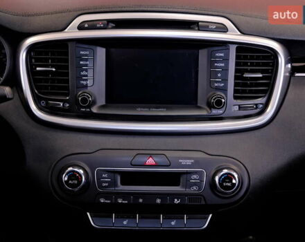 Сірий Кіа Соренто, об'ємом двигуна 2.4 л та пробігом 42 тис. км за 21900 $, фото 49 на Automoto.ua