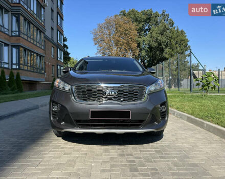 Серый Киа Соренто, объемом двигателя 2 л и пробегом 27 тыс. км за 29499 $, фото 3 на Automoto.ua