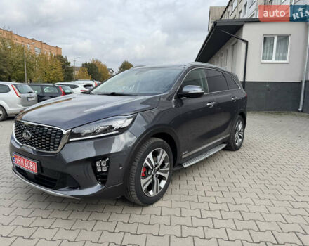 Серый Киа Соренто, объемом двигателя 2.2 л и пробегом 140 тыс. км за 29500 $, фото 2 на Automoto.ua