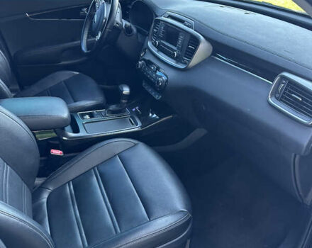 Серый Киа Соренто, объемом двигателя 2 л и пробегом 27 тыс. км за 29499 $, фото 33 на Automoto.ua