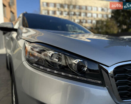 Серый Киа Соренто, объемом двигателя 2.4 л и пробегом 202 тыс. км за 14999 $, фото 11 на Automoto.ua