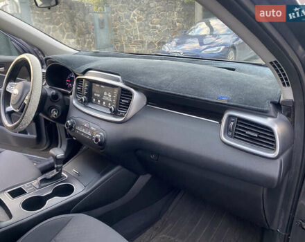 Серый Киа Соренто, объемом двигателя 2.36 л и пробегом 68 тыс. км за 16250 $, фото 57 на Automoto.ua