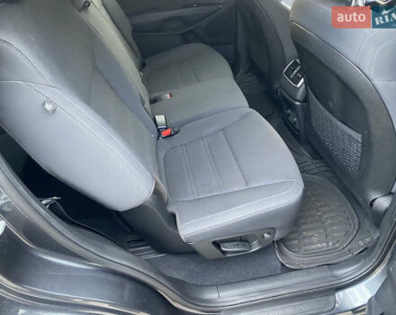 Серый Киа Соренто, объемом двигателя 2.36 л и пробегом 68 тыс. км за 16250 $, фото 48 на Automoto.ua