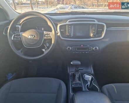 Серый Киа Соренто, объемом двигателя 3.3 л и пробегом 114 тыс. км за 16450 $, фото 27 на Automoto.ua