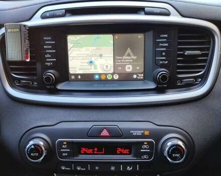 Серый Киа Соренто, объемом двигателя 2.4 л и пробегом 43 тыс. км за 20500 $, фото 3 на Automoto.ua