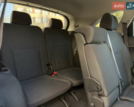 Серый Киа Соренто, объемом двигателя 2.4 л и пробегом 202 тыс. км за 14999 $, фото 47 на Automoto.ua