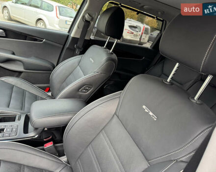 Серый Киа Соренто, объемом двигателя 2.2 л и пробегом 140 тыс. км за 29500 $, фото 19 на Automoto.ua