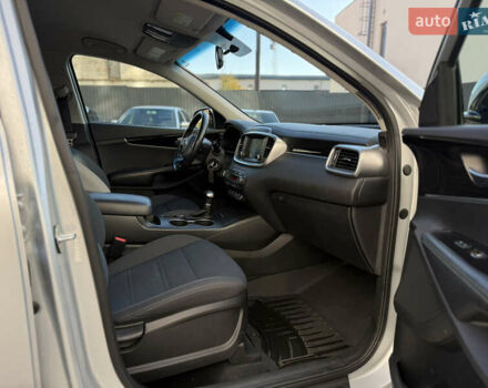 Серый Киа Соренто, объемом двигателя 2.4 л и пробегом 202 тыс. км за 15999 $, фото 54 на Automoto.ua