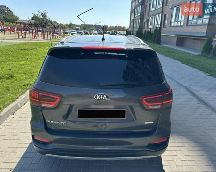Серый Киа Соренто, объемом двигателя 2 л и пробегом 27 тыс. км за 29499 $, фото 10 на Automoto.ua