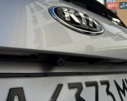 Серый Киа Соренто, объемом двигателя 2.4 л и пробегом 202 тыс. км за 14999 $, фото 17 на Automoto.ua