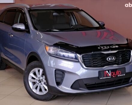 Киа Соренто 2019 в Одессе на Automoto.ua Серый Киа Соренто, объемом двигателя 2.4 л и пробегом 42 тыс. км за 21900 $, фото 3 на Automoto.ua