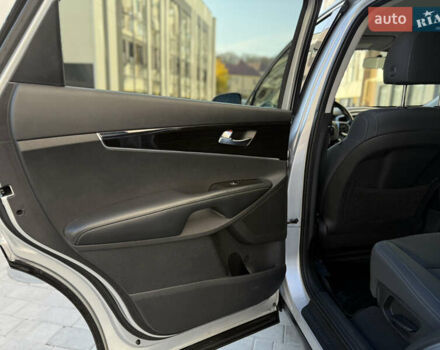 Серый Киа Соренто, объемом двигателя 2.4 л и пробегом 202 тыс. км за 15999 $, фото 35 на Automoto.ua