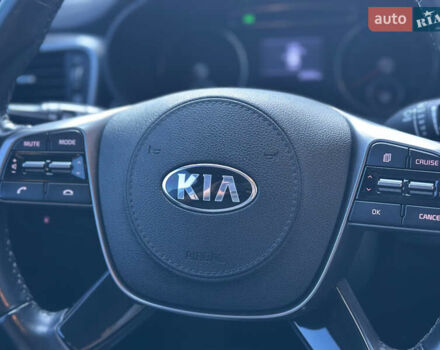 Серый Киа Соренто, объемом двигателя 2 л и пробегом 27 тыс. км за 29499 $, фото 58 на Automoto.ua