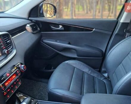 Сірий Кіа Соренто, об'ємом двигуна 2.2 л та пробігом 139 тис. км за 29700 $, фото 65 на Automoto.ua