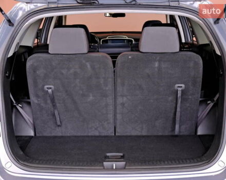 Серый Киа Соренто, объемом двигателя 2.4 л и пробегом 43 тыс. км за 20500 $, фото 23 на Automoto.ua