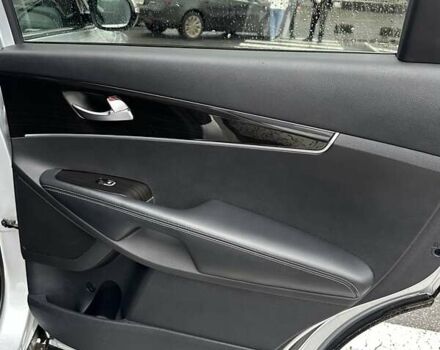 Сірий Кіа Соренто, об'ємом двигуна 2.4 л та пробігом 220 тис. км за 14900 $, фото 13 на Automoto.ua