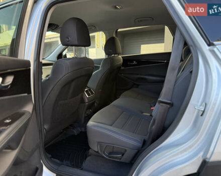 Серый Киа Соренто, объемом двигателя 2.4 л и пробегом 202 тыс. км за 14999 $, фото 37 на Automoto.ua