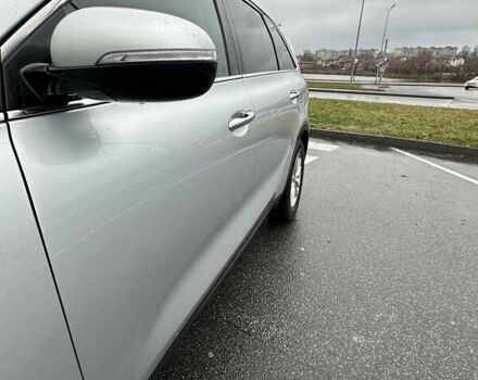 Сірий Кіа Соренто, об'ємом двигуна 2.4 л та пробігом 220 тис. км за 14900 $, фото 7 на Automoto.ua