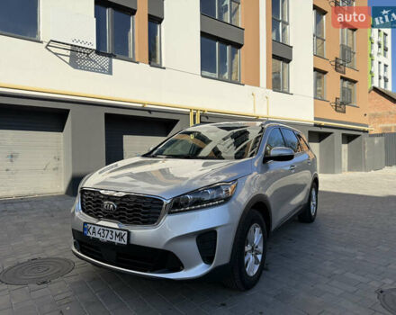 Серый Киа Соренто, объемом двигателя 2.4 л и пробегом 202 тыс. км за 15999 $, фото 1 на Automoto.ua
