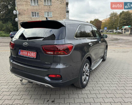 Серый Киа Соренто, объемом двигателя 2.2 л и пробегом 140 тыс. км за 29500 $, фото 6 на Automoto.ua