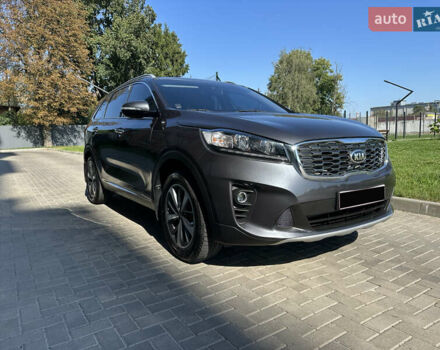 Серый Киа Соренто, объемом двигателя 2 л и пробегом 27 тыс. км за 29499 $, фото 5 на Automoto.ua