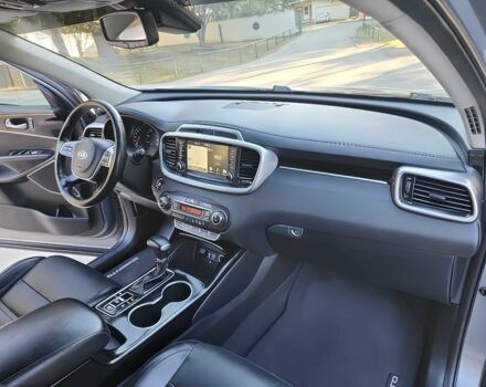 Сірий Кіа Соренто, об'ємом двигуна 3.3 л та пробігом 44 тис. км за 9900 $, фото 10 на Automoto.ua