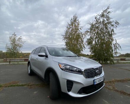 Киа Соренто 2020 в Лубнах на Automoto.ua Серый Киа Соренто, объемом двигателя 2.36 л и пробегом 37 тыс. км за 18700 $, фото 9 на Automoto.ua