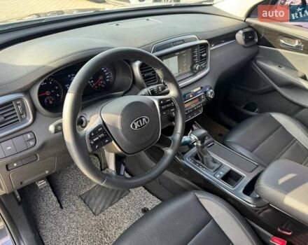 Серый Киа Соренто, объемом двигателя 2 л и пробегом 91 тыс. км за 26500 $, фото 13 на Automoto.ua