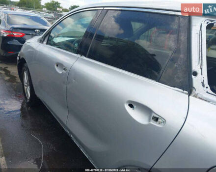 Сірий Кіа Соренто, об'ємом двигуна 2.4 л та пробігом 100 тис. км за 12150 $, фото 11 на Automoto.ua