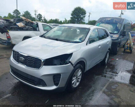 Сірий Кіа Соренто, об'ємом двигуна 2.4 л та пробігом 100 тис. км за 12150 $, фото 8 на Automoto.ua