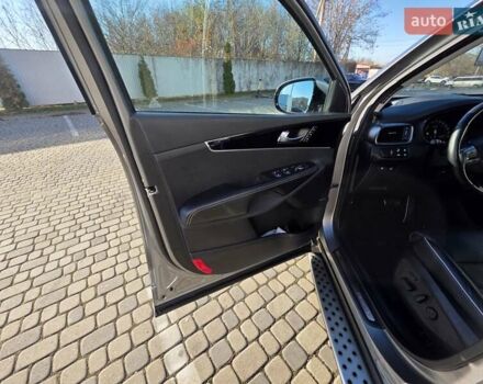 Сірий Кіа Соренто, об'ємом двигуна 2.2 л та пробігом 134 тис. км за 29950 $, фото 79 на Automoto.ua