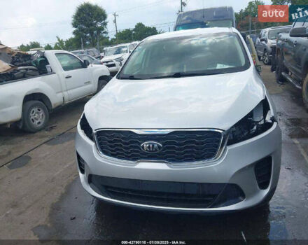 Сірий Кіа Соренто, об'ємом двигуна 2.4 л та пробігом 100 тис. км за 12150 $, фото 9 на Automoto.ua