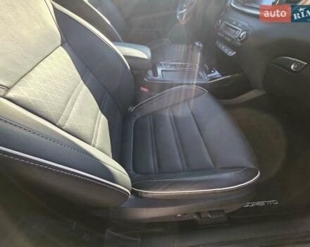 Сірий Кіа Соренто, об'ємом двигуна 2.2 л та пробігом 134 тис. км за 29950 $, фото 45 на Automoto.ua