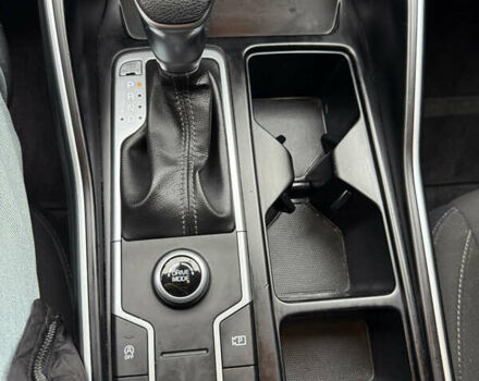 Серый Киа Соренто, объемом двигателя 2.5 л и пробегом 93 тыс. км за 26500 $, фото 17 на Automoto.ua