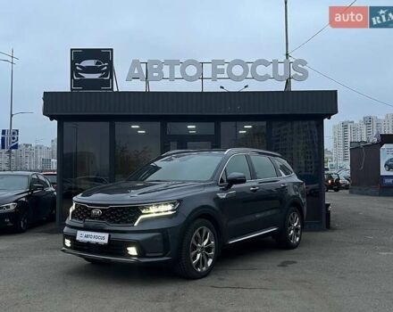 Серый Киа Соренто, объемом двигателя 2.2 л и пробегом 138 тыс. км за 31990 $, фото 3 на Automoto.ua