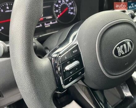 Серый Киа Соренто, объемом двигателя 2.5 л и пробегом 115 тыс. км за 16700 $, фото 12 на Automoto.ua