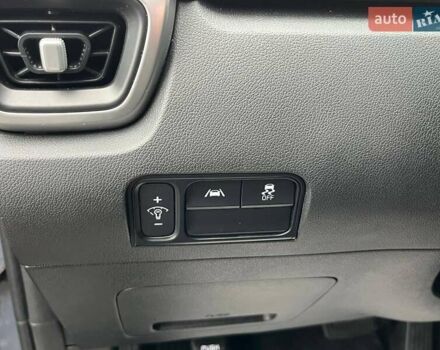 Серый Киа Соренто, объемом двигателя 2.5 л и пробегом 115 тыс. км за 16700 $, фото 15 на Automoto.ua