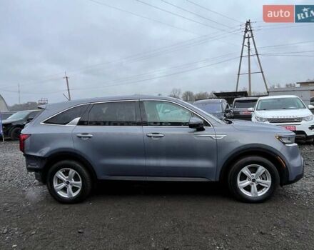 Серый Киа Соренто, объемом двигателя 2.5 л и пробегом 115 тыс. км за 16700 $, фото 3 на Automoto.ua
