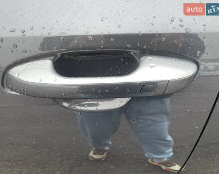 Серый Киа Соренто, объемом двигателя 2.15 л и пробегом 195 тыс. км за 32900 $, фото 32 на Automoto.ua