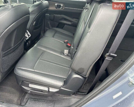 Серый Киа Соренто, объемом двигателя 2.5 л и пробегом 148 тыс. км за 28000 $, фото 9 на Automoto.ua