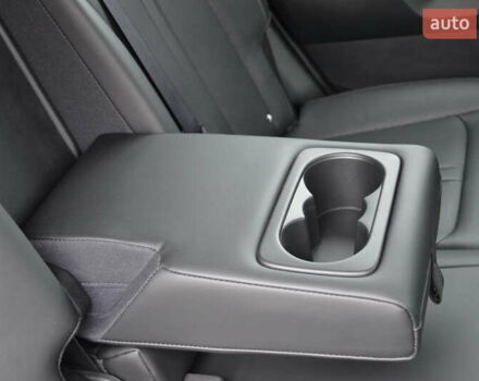 Серый Киа Соренто, объемом двигателя 2.5 л и пробегом 1 тыс. км за 43500 $, фото 42 на Automoto.ua