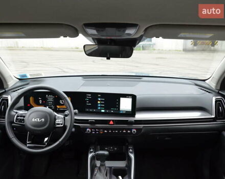 Серый Киа Соренто, объемом двигателя 2.5 л и пробегом 1 тыс. км за 43500 $, фото 37 на Automoto.ua