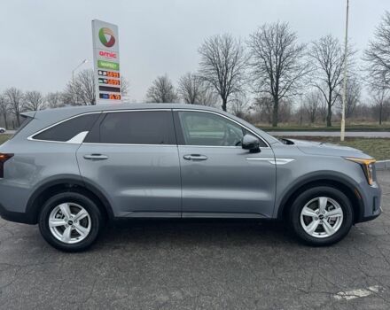 Сірий Кіа Соренто, об'ємом двигуна 2.5 л та пробігом 3 тис. км за 37777 $, фото 3 на Automoto.ua