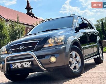 Сірий Кіа Соренто, об'ємом двигуна 2.5 л та пробігом 245 тис. км за 2600 $, фото 1 на Automoto.ua