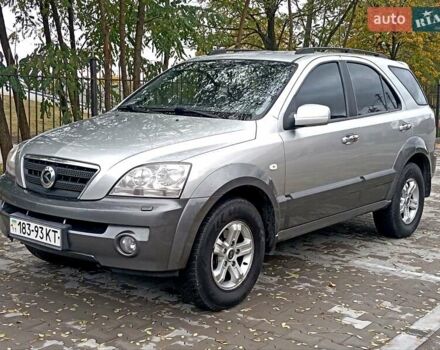 Серый Киа Соренто, объемом двигателя 2.4 л и пробегом 220 тыс. км за 6500 $, фото 1 на Automoto.ua