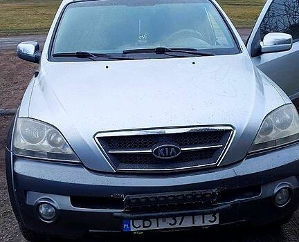 Сірий Кіа Соренто, об'ємом двигуна 2.5 л та пробігом 393 тис. км за 4500 $, фото 1 на Automoto.ua