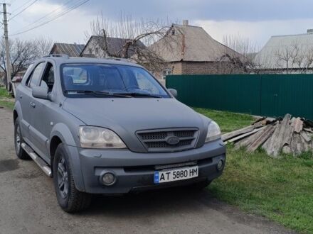 Киа Соренто 2003 в Краматорске на Automoto.ua Серый Киа Соренто, объемом двигателя 2.5 л и пробегом 300 тыс. км за 2300 $, фото 1 на Automoto.ua