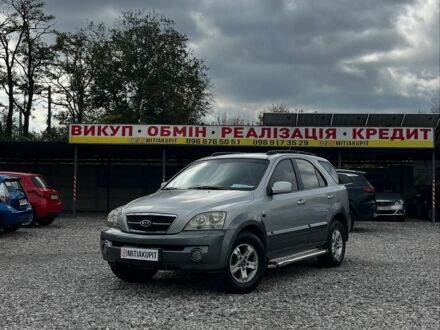 Киа Соренто 2003 в Кривом Роге на Automoto.ua Серый Киа Соренто, объемом двигателя 0 л и пробегом 200 тыс. км за 5999 $, фото 1 на Automoto.ua